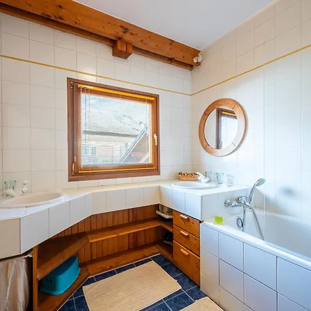 Pierre Et Bois * Grand-Aigueblanche